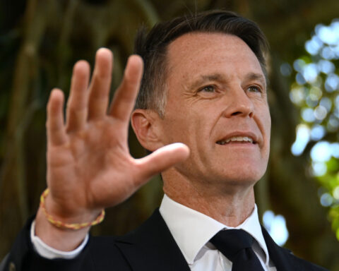 Bureaucratic mishap delayed gun license for accused Bondi Beach shooter in Australia