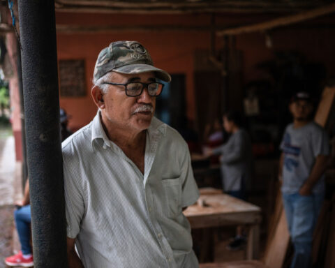 Six dead and a family left reeling after Mexican Navy medical flight crashes in Texas