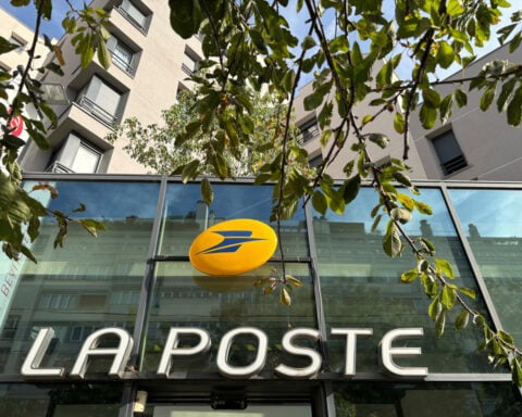 Pro-Russian hackers claim cyberattack on French postal service