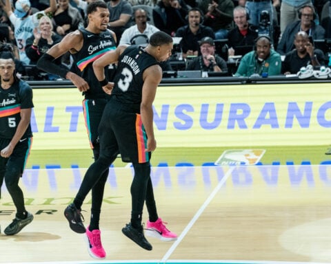 Spurs celebrate big win over Thunder, but matchup with reigning champs not a rivalry yet