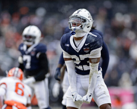 Grunkemeyer throws two TDs as Penn State beats Clemson 22-10 in Pinstripe Bowl