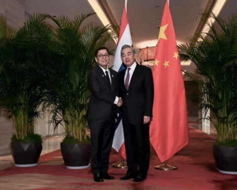 Thai and Cambodian top diplomats meet in China to solidify ceasefire