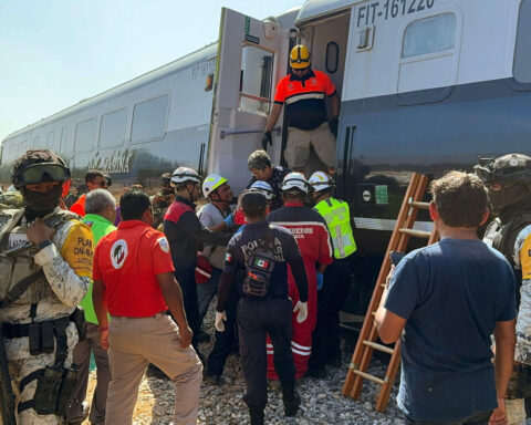 At least 13 dead after Mexico’s Interoceanic Train derails
