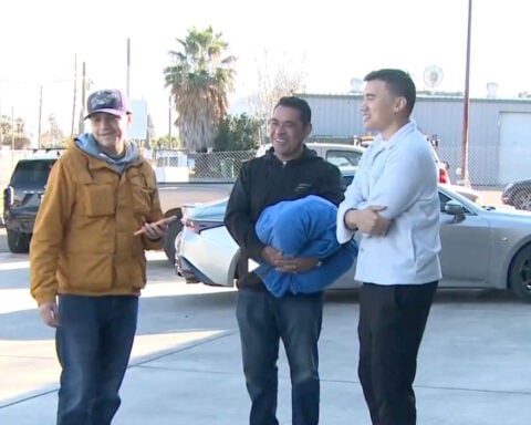 After a year without a car, community gifts single father refurbished ride