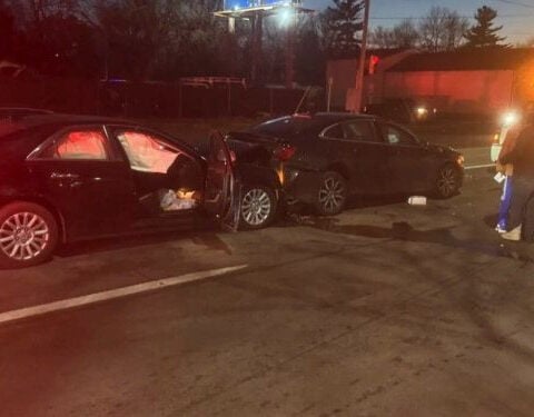 Teenage Good Samaritan hospitalized after Christmas Eve crash while helping stranded driver