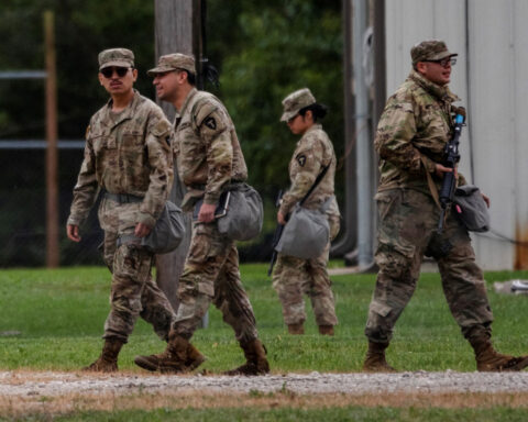 Trump says he’s withdrawing National Guard from Chicago, Los Angeles and Portland