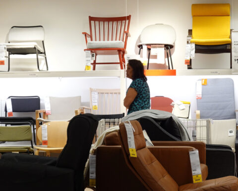 Trump postpones tariff hikes on furniture, kitchen cabinets for a year