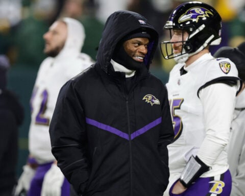 Baltimore's Lamar Jackson says he's playing Sunday at Pittsburgh: 'A hundred percent'