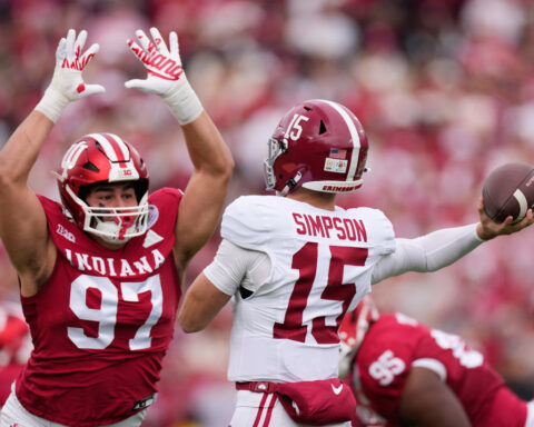 Alabama QB Ty Simpson says a cracked rib sidelined him in 2nd half of blowout Rose Bowl loss