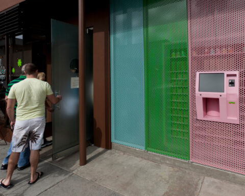 Fans mourn closure of cupcake vending machine company Sprinkles Cupcakes