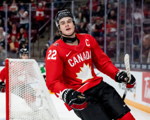 Finland stuns 2-time defending champ US 4-3 in OT in world junior quarterfinals