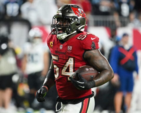 Baker Mayfield and the Buccaneers beat the Panthers 16-14, stay alive in chase for NFC South title