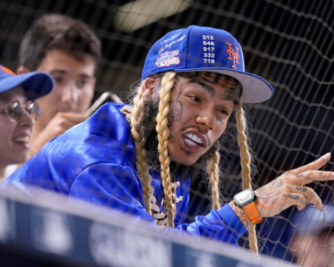 Rapper Tekashi 6ix9ine reports to NYC lockup where Nicolás Maduro and Luigi Mangione await trial