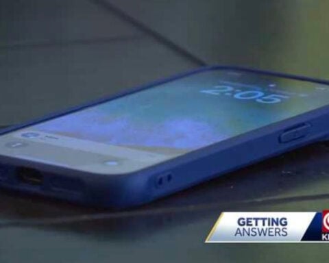 Kansas Senate introduces bipartisan bill to ban cell phones in K-12 schools