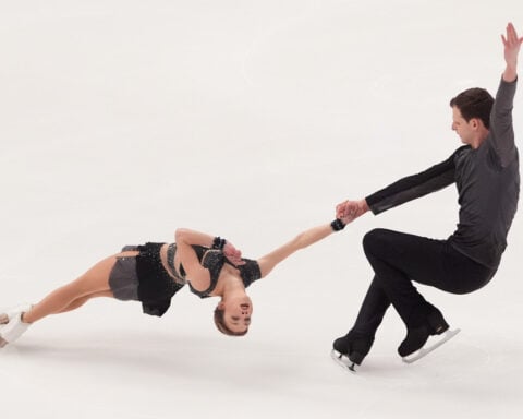 Figure skater Alisa Efimova's Olympic dream hinges on last-minute US citizenship approval