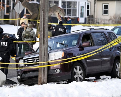 Neighbors describe peaceful morning interrupted by gunfire after deadly Minneapolis ICE shooting