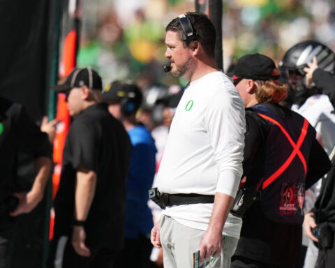 Tough, motivated defenses headline high-stakes Peach Bowl between No. 1 Indiana and No. 5 Oregon