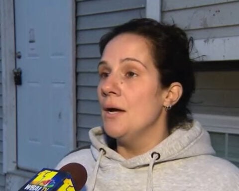 'Just pushed him off': Mother recounts dropping kids off second-story awning to neighbor during fire