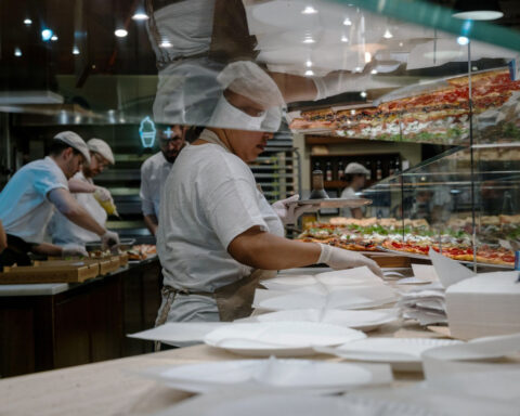 Economist: Hiring is ‘very, very slow’ in the US