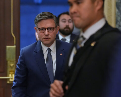 Fractures are starting to show in Trump's GOP at the start of this election year