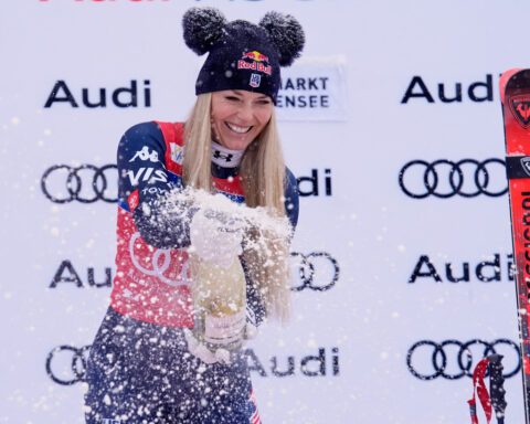 Lindsey Vonn impresses again winning World Cup downhill for 2nd victory of Olympic season