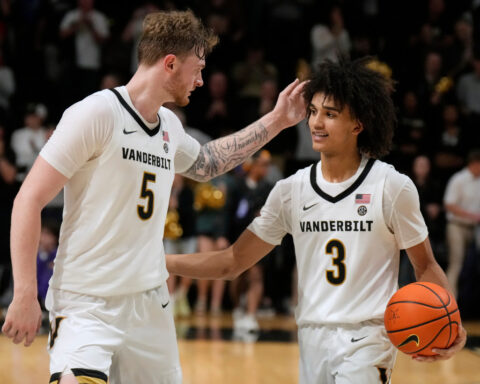 Vanderbilt lone program in nation with both men, women still perfect at 16-0 apiece