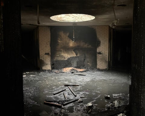 Suspect arrested on suspicion of arson after a fire damages a historic Mississippi synagogue