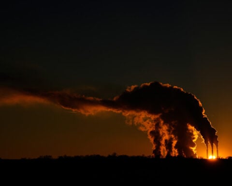 US carbon pollution rose in 2025. Experts blame cold winter, high natural gas prices, data centers