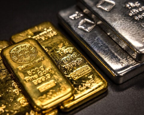 2026 chaos has set gold and silver ablaze