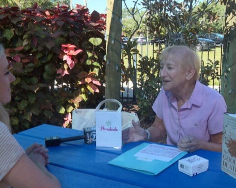 'End of life doula' helps make death less scary for families