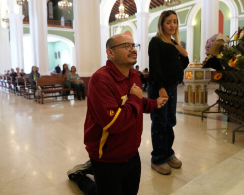 Venezuela's acting president vows to continue releasing prisoners detained under Maduro