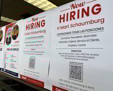 Just 198,000 Americans filed jobless claims last week, fewer than expected as layoffs remain low