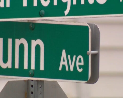 Fake Amazon workers rob home, getaway car stopped by road construction