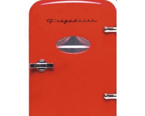 Minifridge recall expands to 964,000 Frigidaires after fire reports