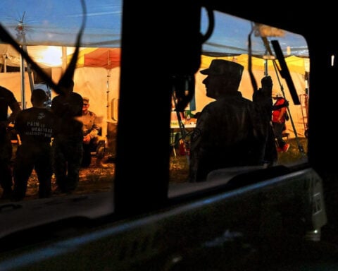 Pentagon pauses HIV-positive recruit training while signaling it may soon reinstate a ban on their enlistment