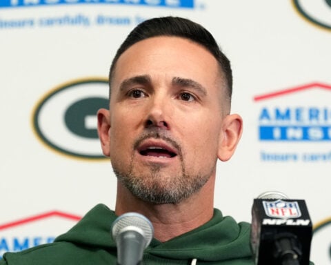Packers and coach Matt LaFleur agree to contract extension, AP source says