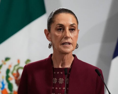 Sheinbaum reassures Mexico after US military movements spark concern