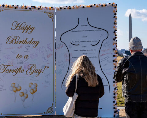 10-foot-tall replica of Trump’s alleged birthday message to Epstein appears on National Mall