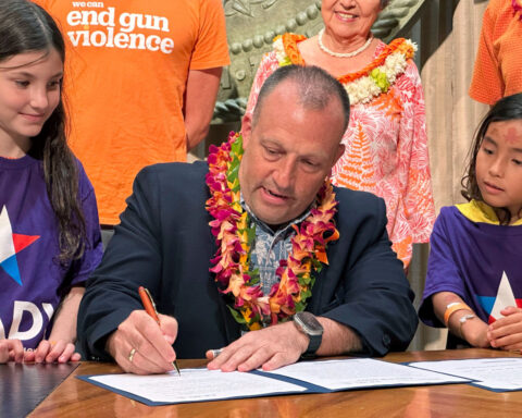 Supreme Court doubts constitutionality of Hawaii’s ‘default’ ban on guns on private property that’s open to the public