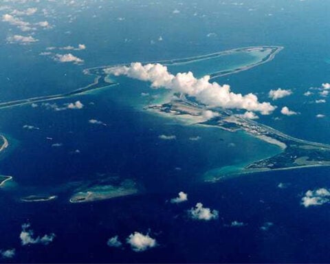 What are the Chagos Islands and why does Trump think Britain would be stupid to give them up?