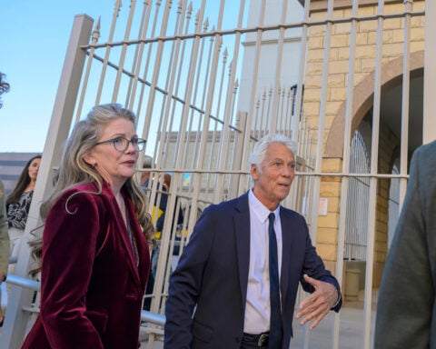 'West Wing' actor Timothy Busfield released from New Mexico jail pending trial