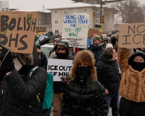 Minneapolis turmoil has Democrats scrambling to figure out political strategy on immigration