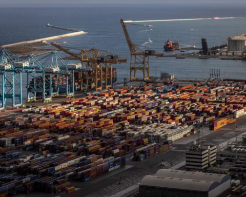 The EU pushed back on Trump’s latest tariff threats. Hours later, he backed down