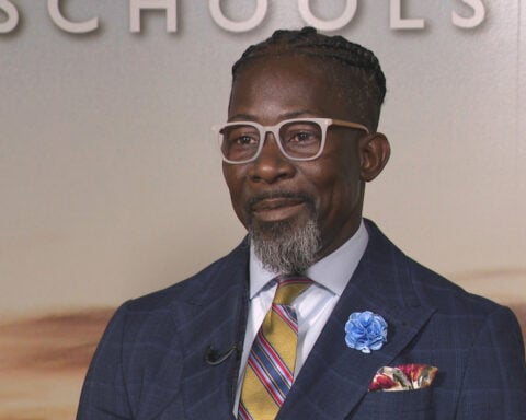 Former Iowa superintendent pleads guilty to falsely claiming US citizenship