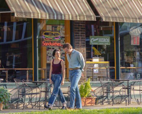 Sundance first look: Chris Pine and Jenny Slate in the delicate romantic drama 'Carousel'