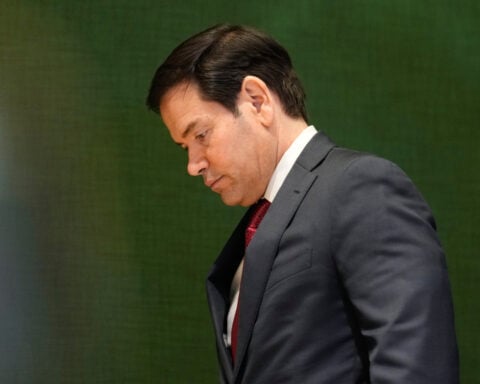 Judge warns Trump administration from changing plaintiffs immigration status in First Amendment case