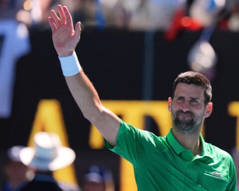 Iva Jovic uses advice from Novak Djokovic to upset Jasmine Paolini at Australian Open