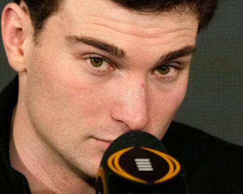 Indiana QB Fernando Mendoza officially declares for the NFL draft and could be the No. 1 pick