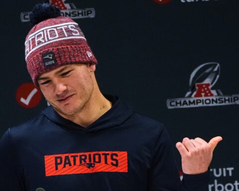 Drake Maye aims to do what Tom Brady couldn't with the Patriots: win a playoff game in Denver