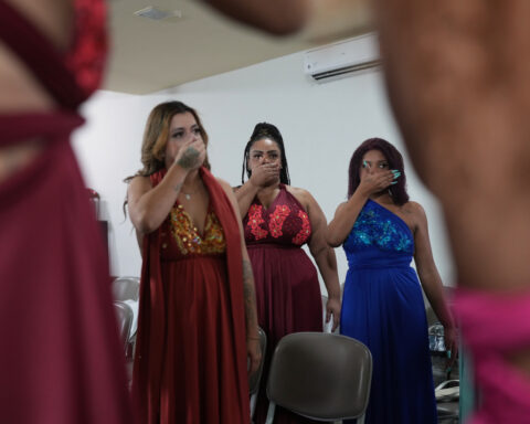 Singing contest in Rio prison provides creative outlet for women behind bars